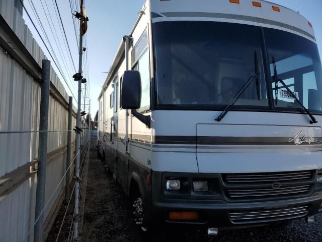 2002 Winnebago 2002 Workhorse Custom Chassis Motorhome Chassis W2