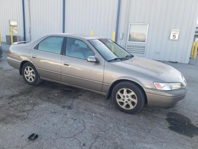 1999 Toyota Camry LE