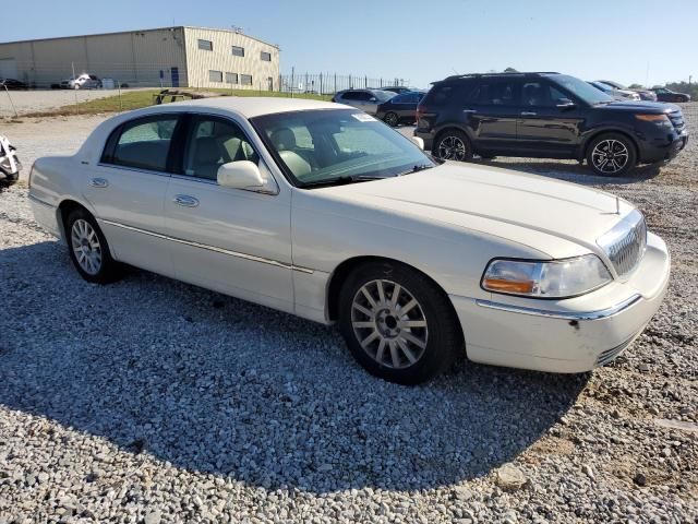 2007 Lincoln Town Car Signature