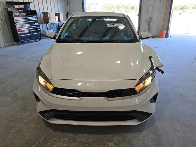 2024 KIA Forte LX