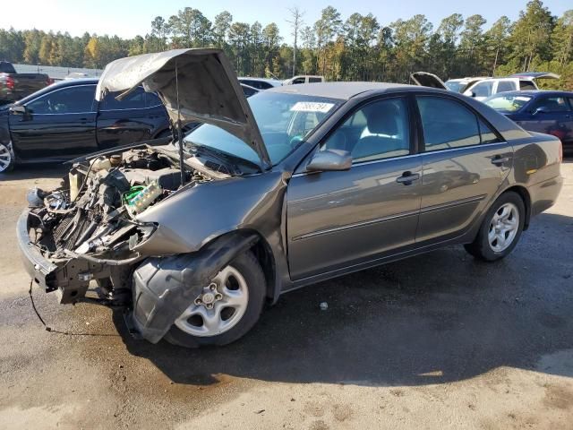 2004 Toyota Camry LE