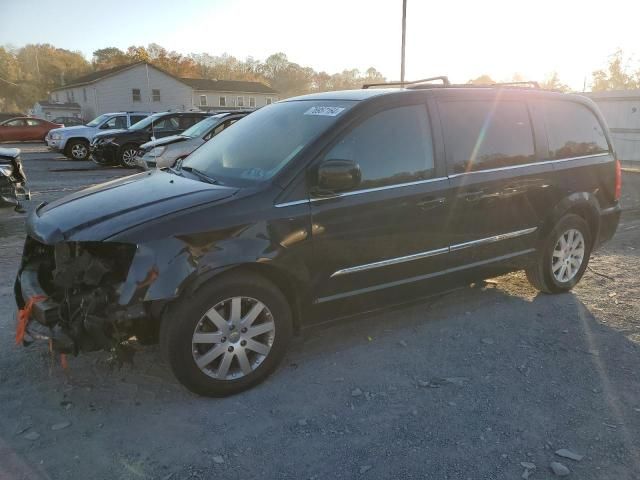 2012 Chrysler Town & Country Touring