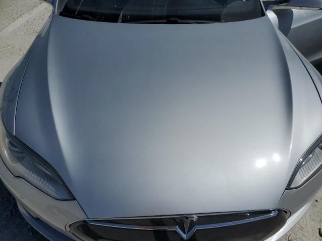 2015 Tesla Model S