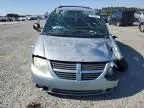 2005 Dodge Grand Caravan SXT