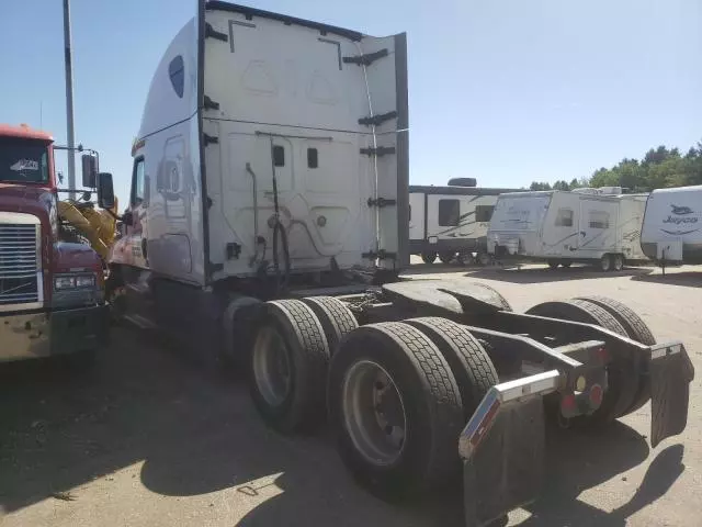 2017 Freightliner Cascadia 125