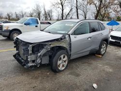 Vehiculos salvage en venta de Copart Bridgeton, MO: 2021 Toyota Rav4 XLE