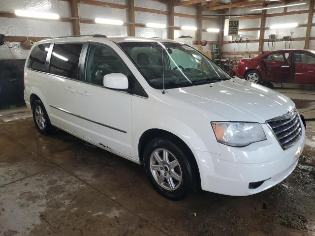 2010 Chrysler Town & Country Touring