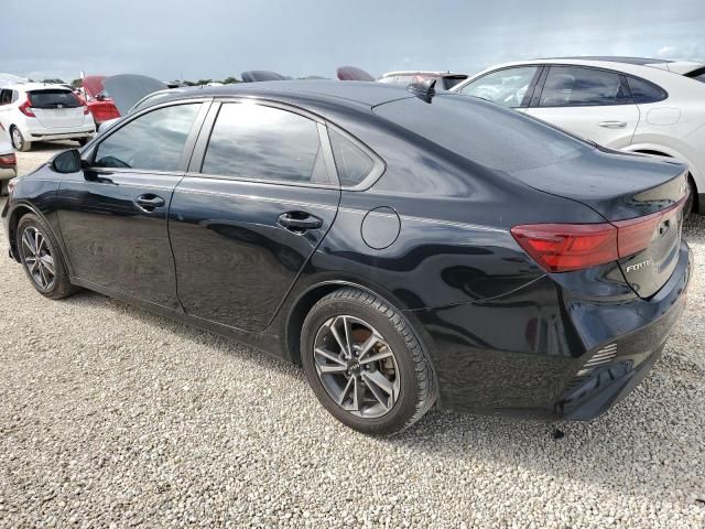 2022 KIA Forte FE