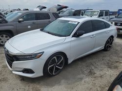 Carros salvage para piezas a la venta en subasta: 2022 Honda Accord Sport