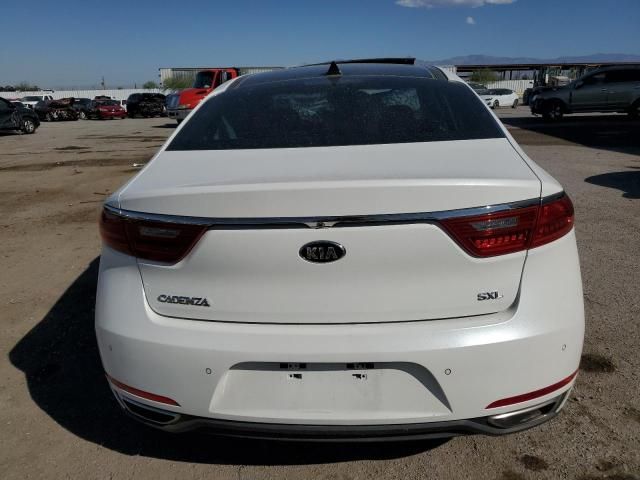 2018 KIA Cadenza Luxury