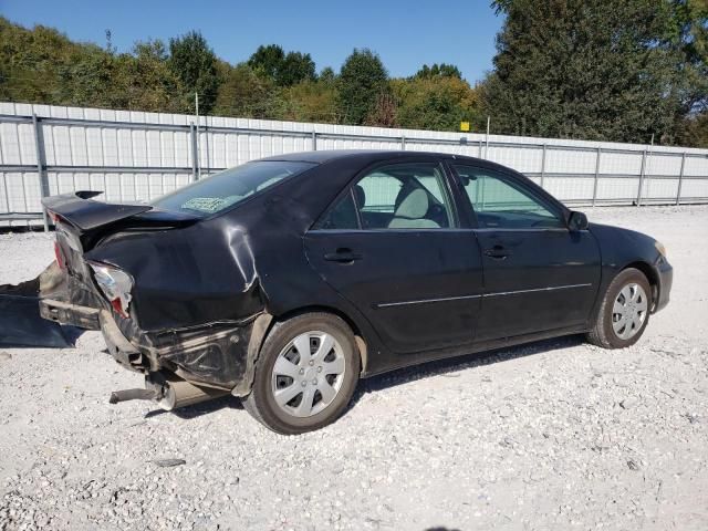 2004 Toyota Camry LE