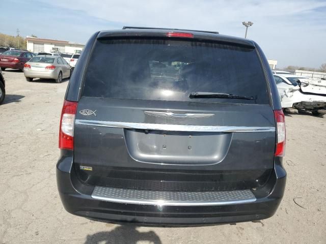 2011 Chrysler Town & Country Touring