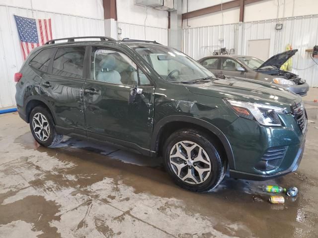 2024 Subaru Forester Premium