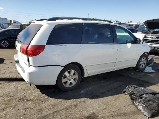 2008 Toyota Sienna CE