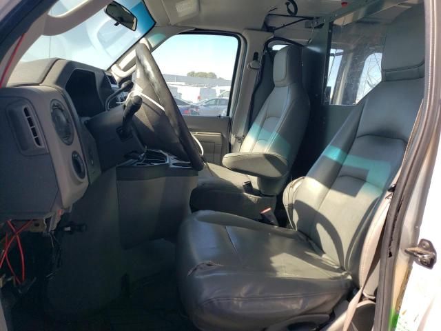 2010 Ford Econoline E250 Van