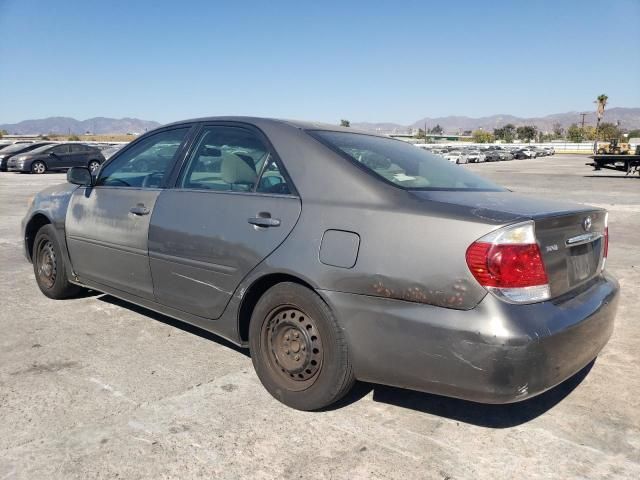 2005 Toyota Camry LE