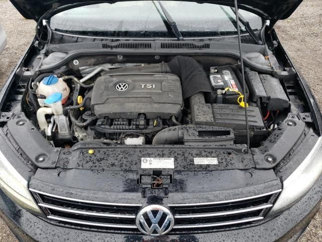 2015 Volkswagen Jetta SE