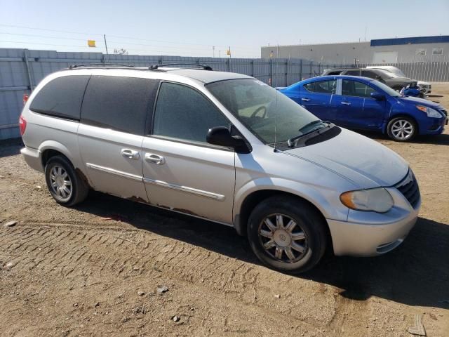 2006 Chrysler Town & Country Touring