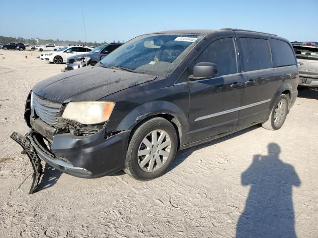 2013 Chrysler Town & Country Touring