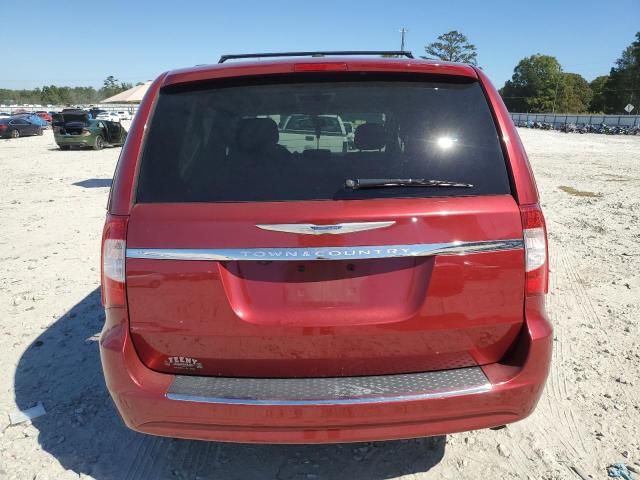 2016 Chrysler Town & Country Touring