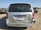 2010 Chrysler Town & Country Touring