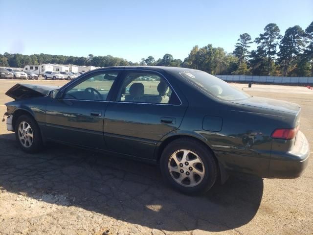 1999 Toyota Camry LE