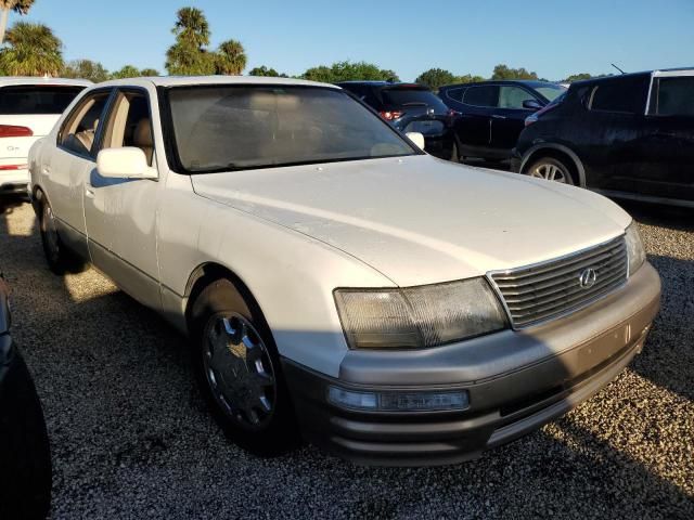 1996 Lexus LS 400