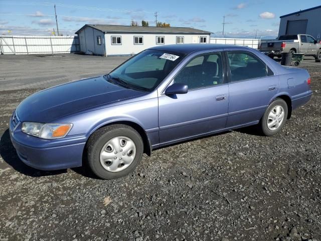 2000 Toyota Camry CE