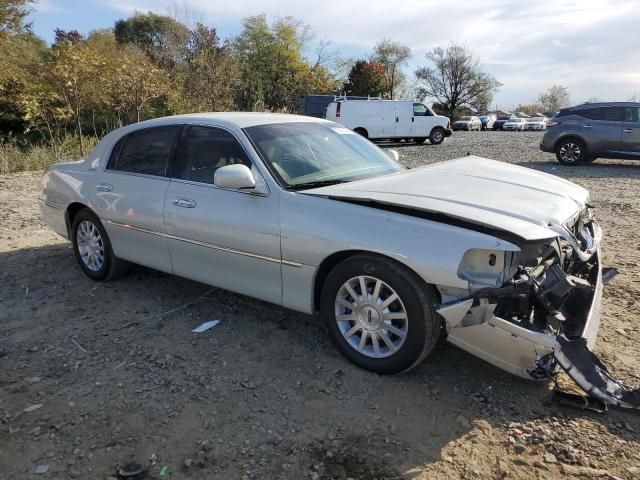 2006 Lincoln Town Car Signature