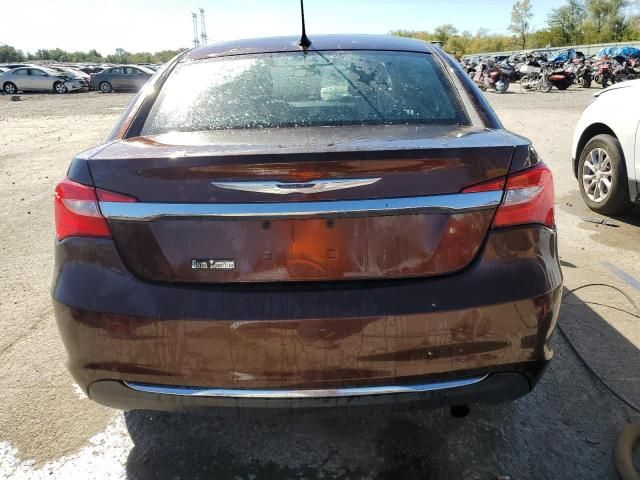 2013 Chrysler 200 Touring