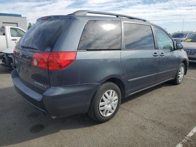 2009 Toyota Sienna CE