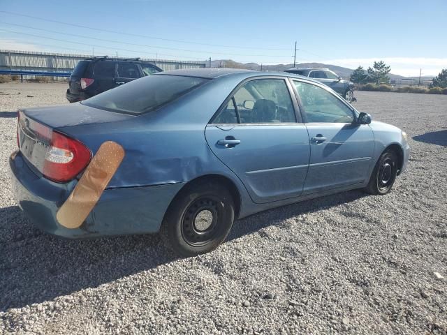 2004 Toyota Camry LE