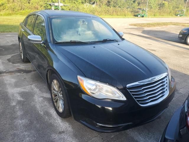 2013 Chrysler 200 Limited