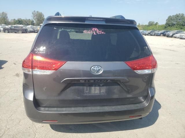 2012 Toyota Sienna LE