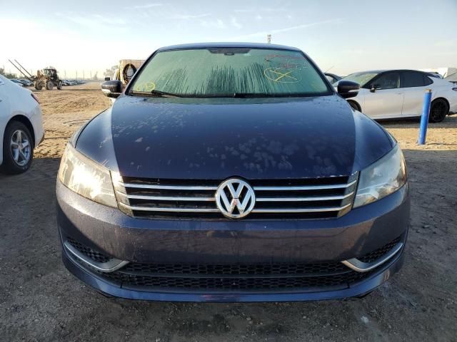 2014 Volkswagen Passat S