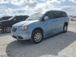 2013 Chrysler Town & Country Touring en venta en Arcadia, FL