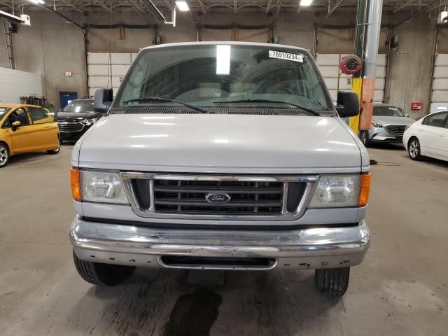 2007 Ford Econoline E350 Super Duty Wagon