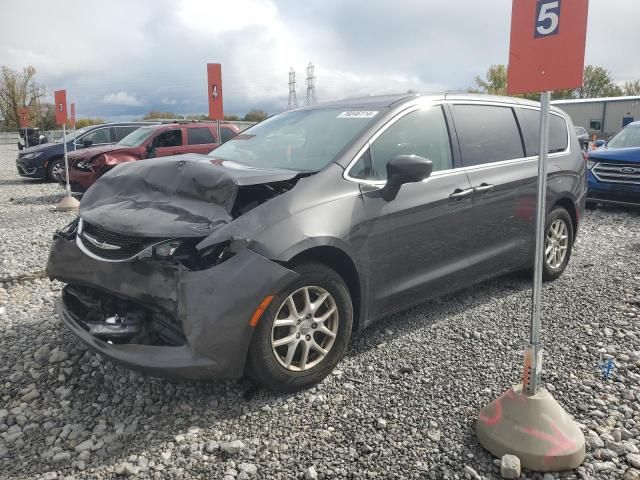 2017 Chrysler Pacifica LX