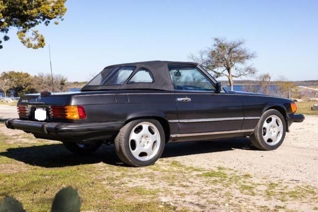 1988 Mercedes-Benz 560 SL