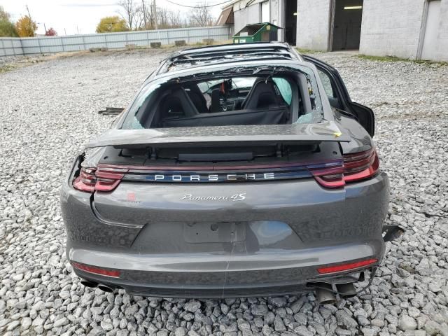 2018 Porsche Panamera 4S