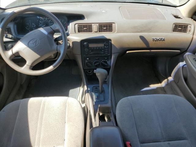 2001 Toyota Camry CE