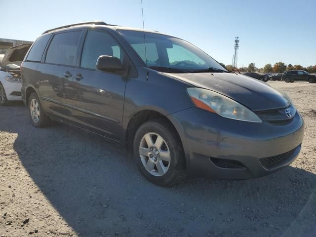 2006 Toyota Sienna CE