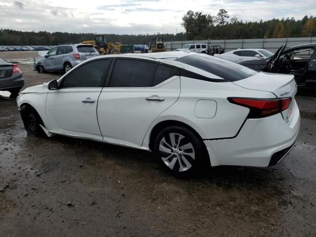 2019 Nissan Altima S