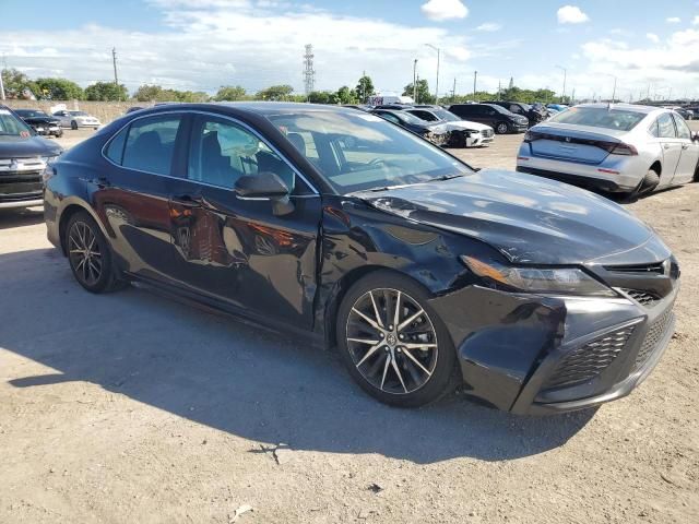 2024 Toyota Camry SE Night Shade