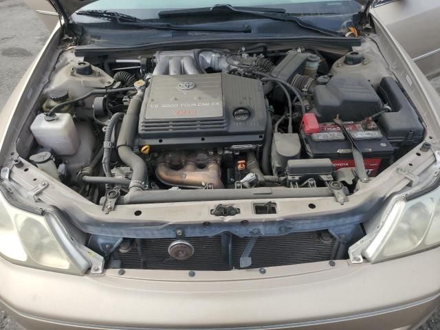 2000 Toyota Avalon XL