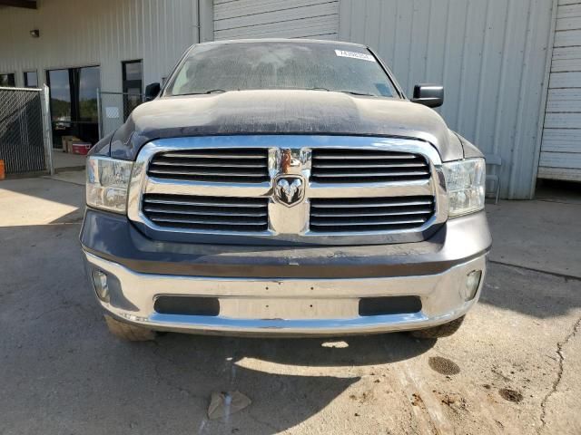 2015 Dodge RAM 1500 SLT