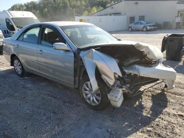 2005 Toyota Camry LE