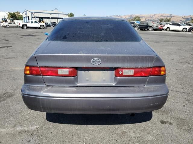 1999 Toyota Camry CE