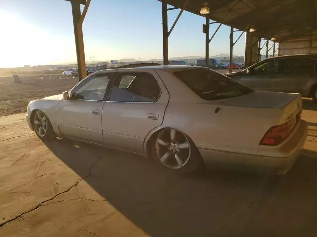 1997 Lexus LS 400