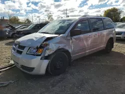 Salvage cars for sale at Lansing, MI auction: 2009 Dodge Grand Caravan SE